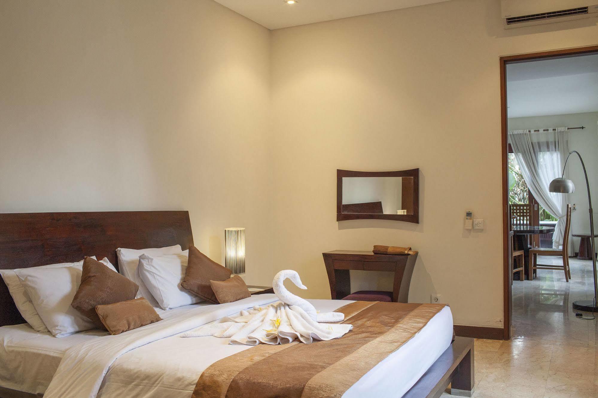 The Segara Suites Tanjung Benoa Exterior foto