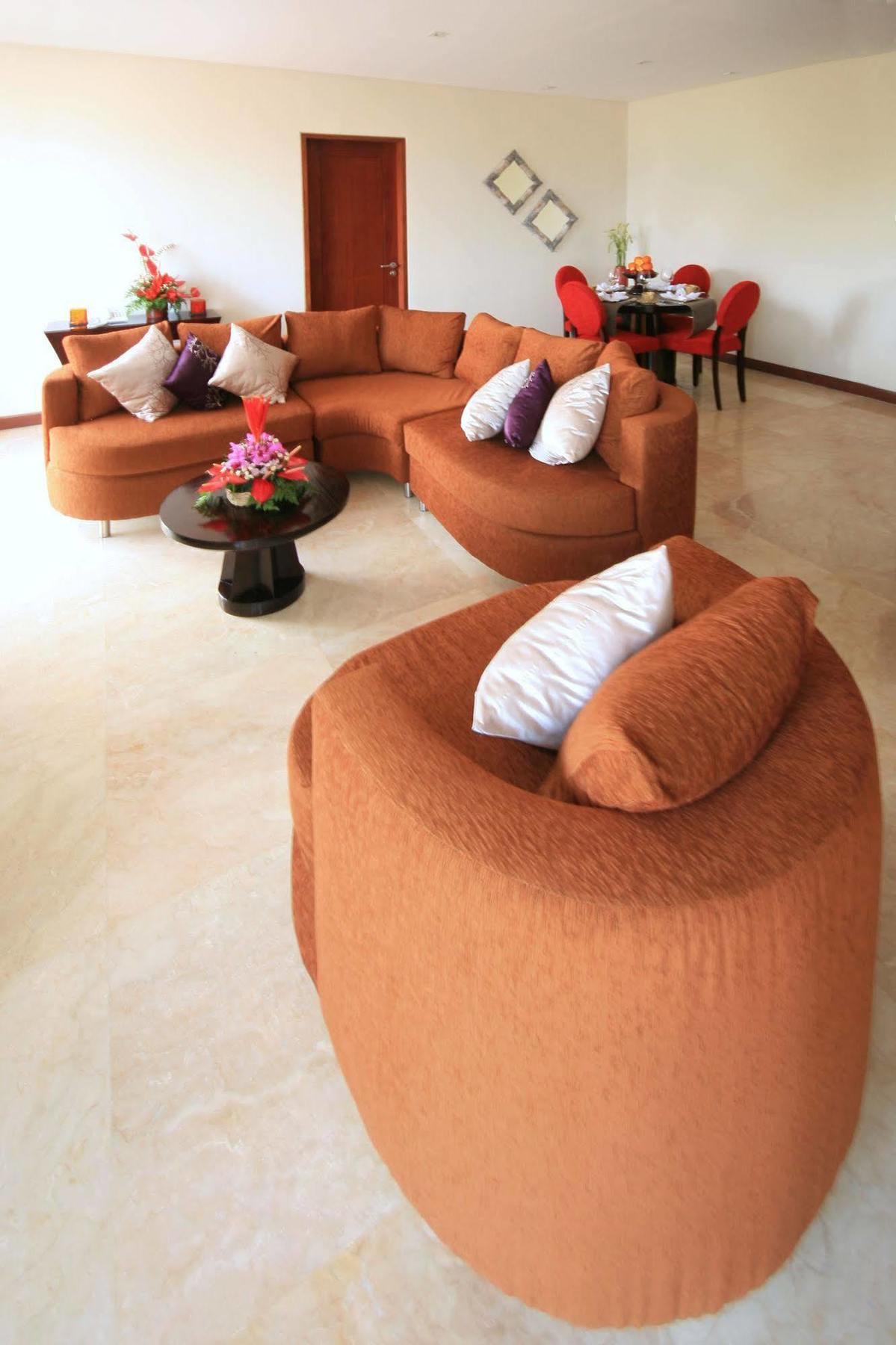 The Segara Suites Tanjung Benoa Exterior foto